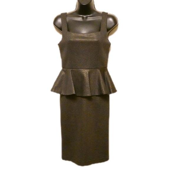 Alice + Olivia Dresses & Skirts - ALICE+OLIVIA Black/Gold Sheath Dress with Waist Ruffle, size 4